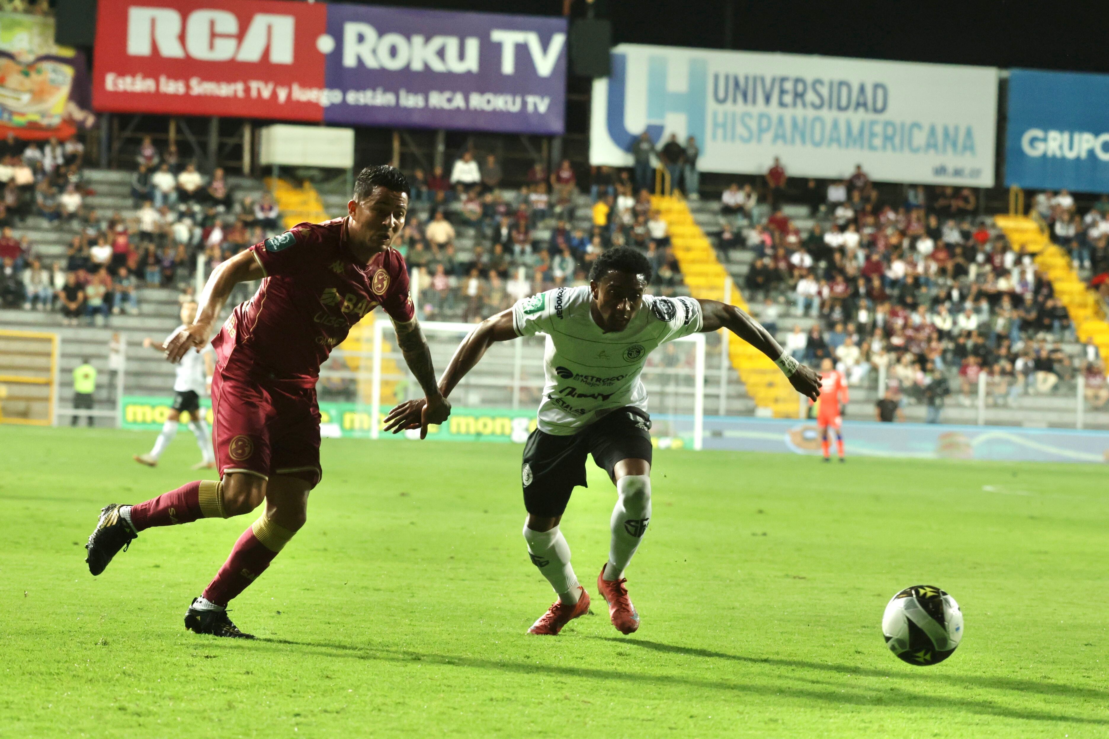 23/08/2025, San José, Estadio Ricardo Saprissa, partido de la jornada 5 del torneo de apertura 2025 entre el Deportivo Saprissa y Sporting