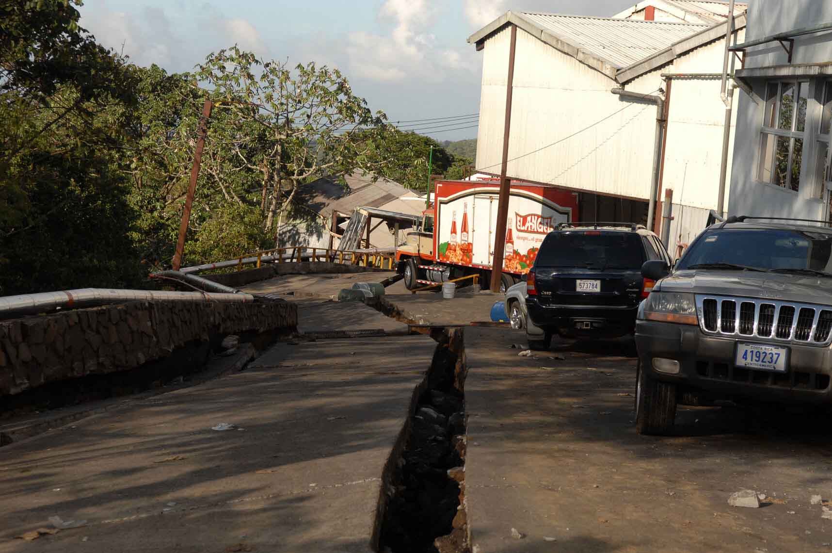 Terremoto Cinchona. Foto Archivo.