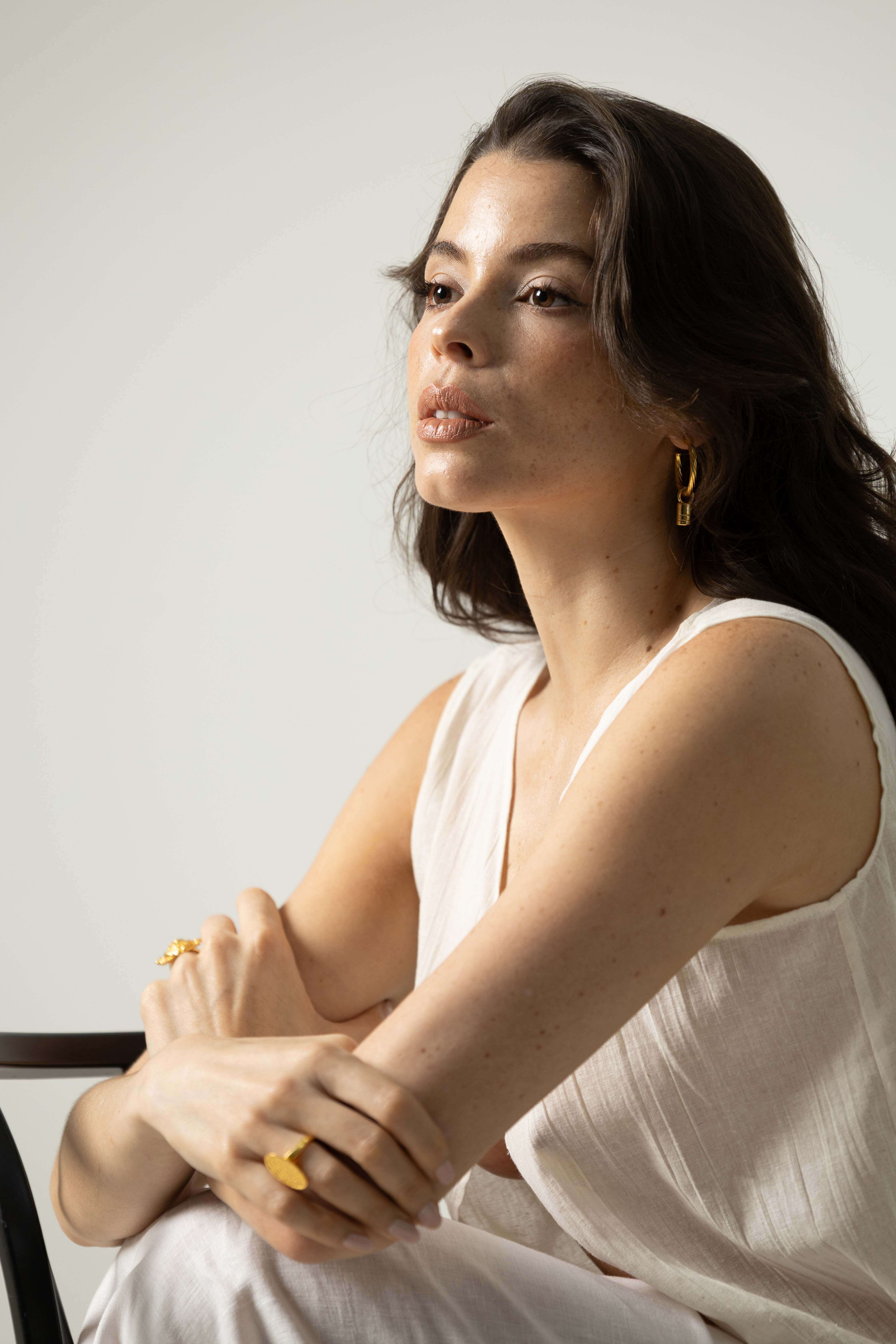 Elena Hidalgo, Miss Costa Rica 2024 en Revista Perfil