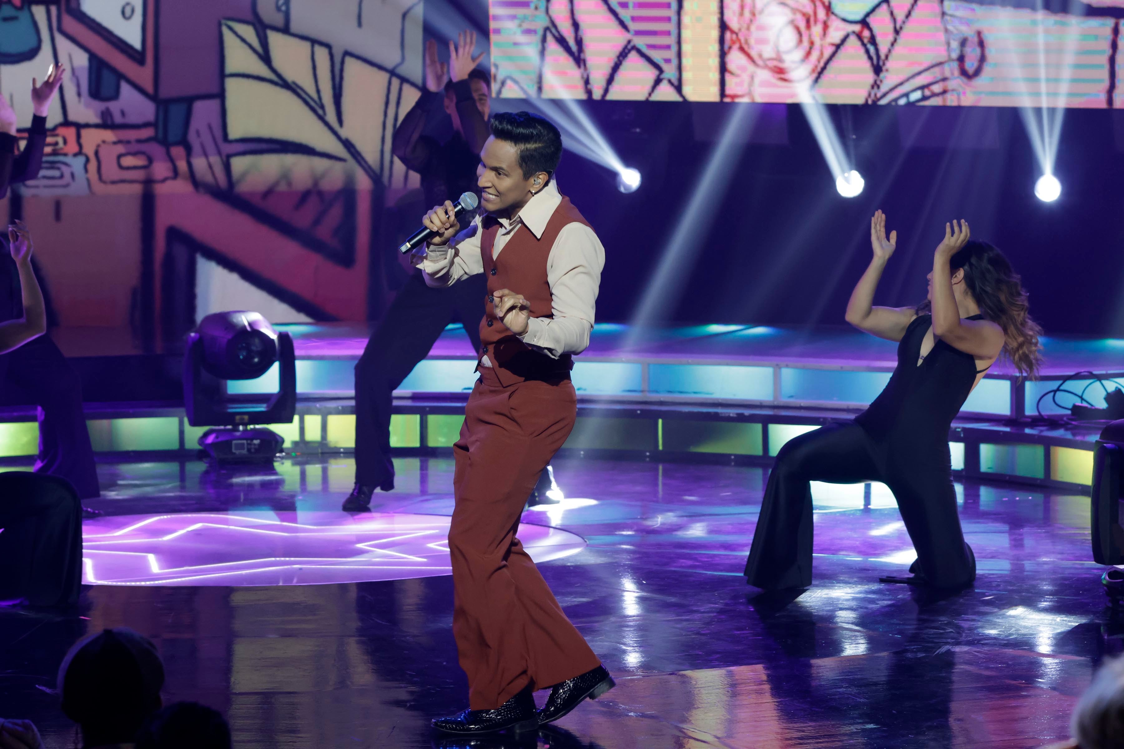 05/11/2023. Teletica, Sabana Oeste. Hora: 07:00 p.m. Gala número 10 de Nace una Estrella, grabada en el estudio Marco Picado de Teletica. En la foto, Jeremy Solís. Fotos: Mayela López