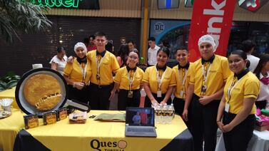 Colegiales mostraron sus muy novedosos emprendimientos para convertirse en empresarios