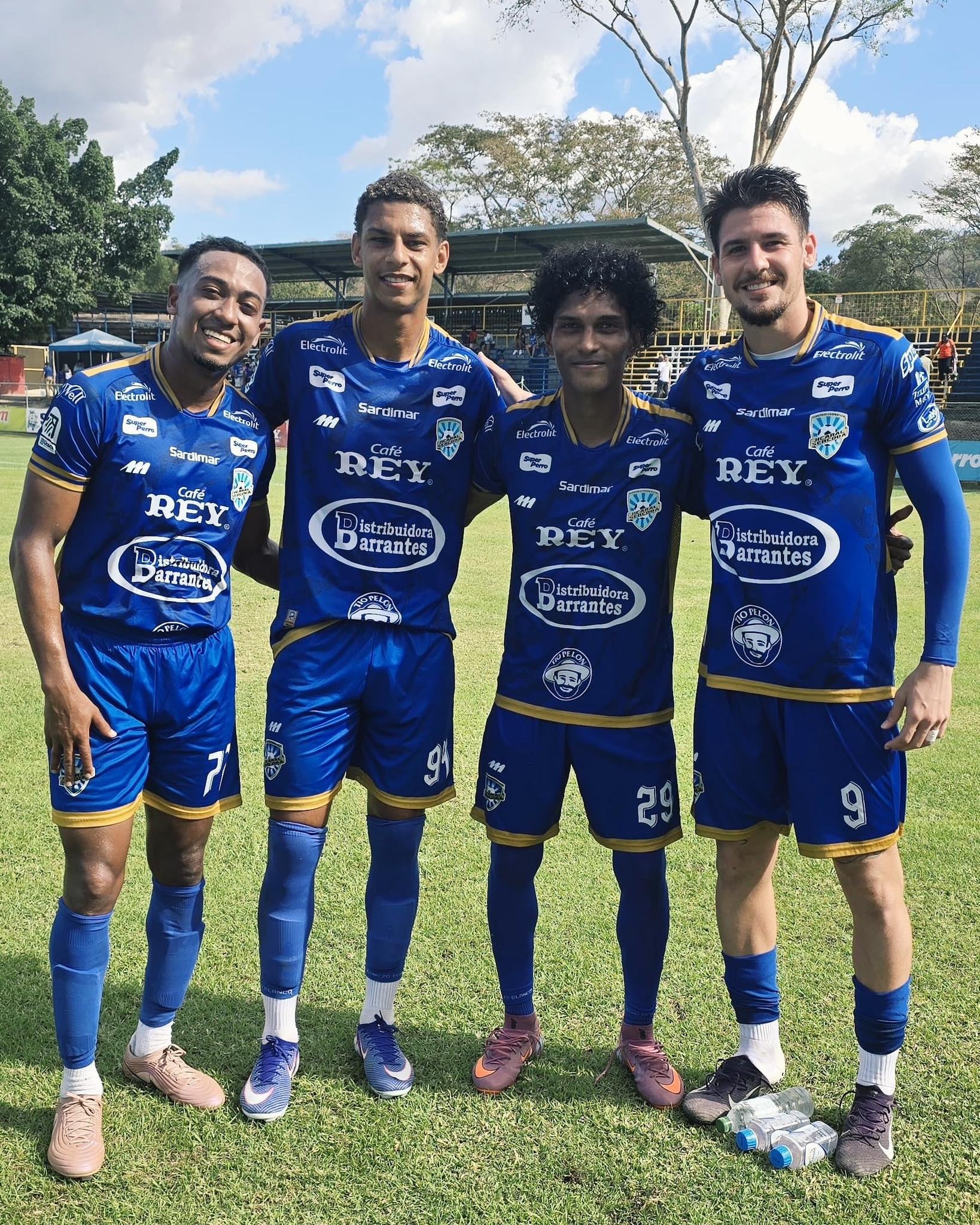Wandrew Silva y Danilo Pimpinati son figura en Jicaral.