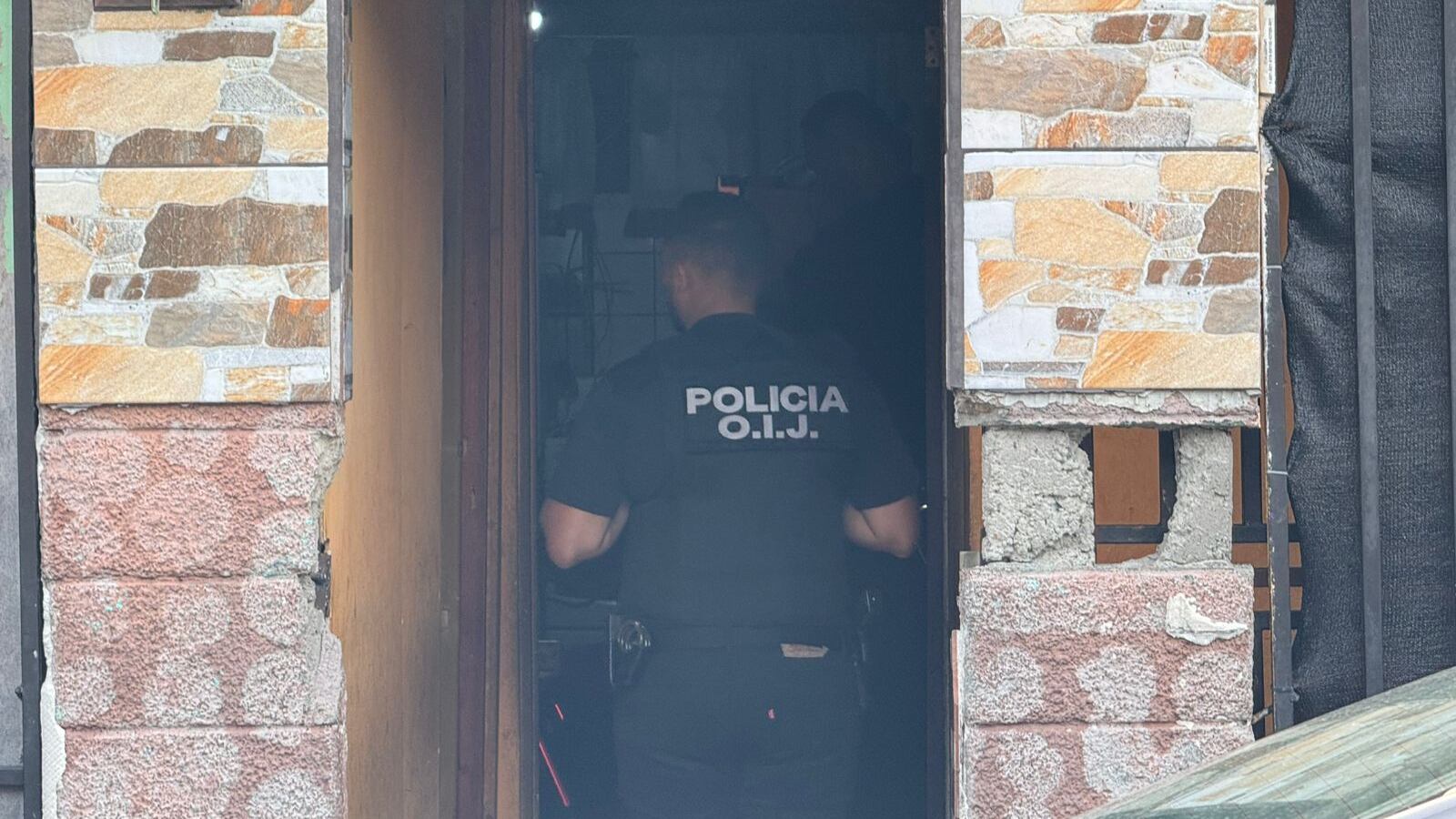 Ticos perdieron millonada por página falsa de banco creada por delincuentes para estafar. Operativo Nexus. Foto: Alejandra Morales