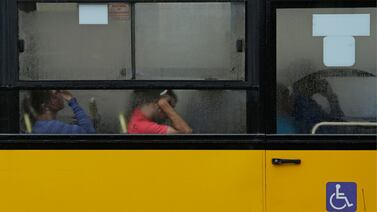 Defensoría le jaló el aire a los autobuseros por decisión que afecta a miles