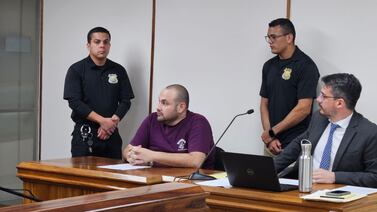 Con estas palabras, acusado pidió perdón a diputados a los que amenazó de muerte