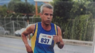 Desamparadeño de 63 años reta el “infierno” de la Clásica Sol y Arena