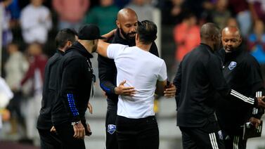 OPINIÓN: Mientras Saprissa siga con aficionados disfrazados de dirigentes el fantasma volará de Alajuela a Tibás