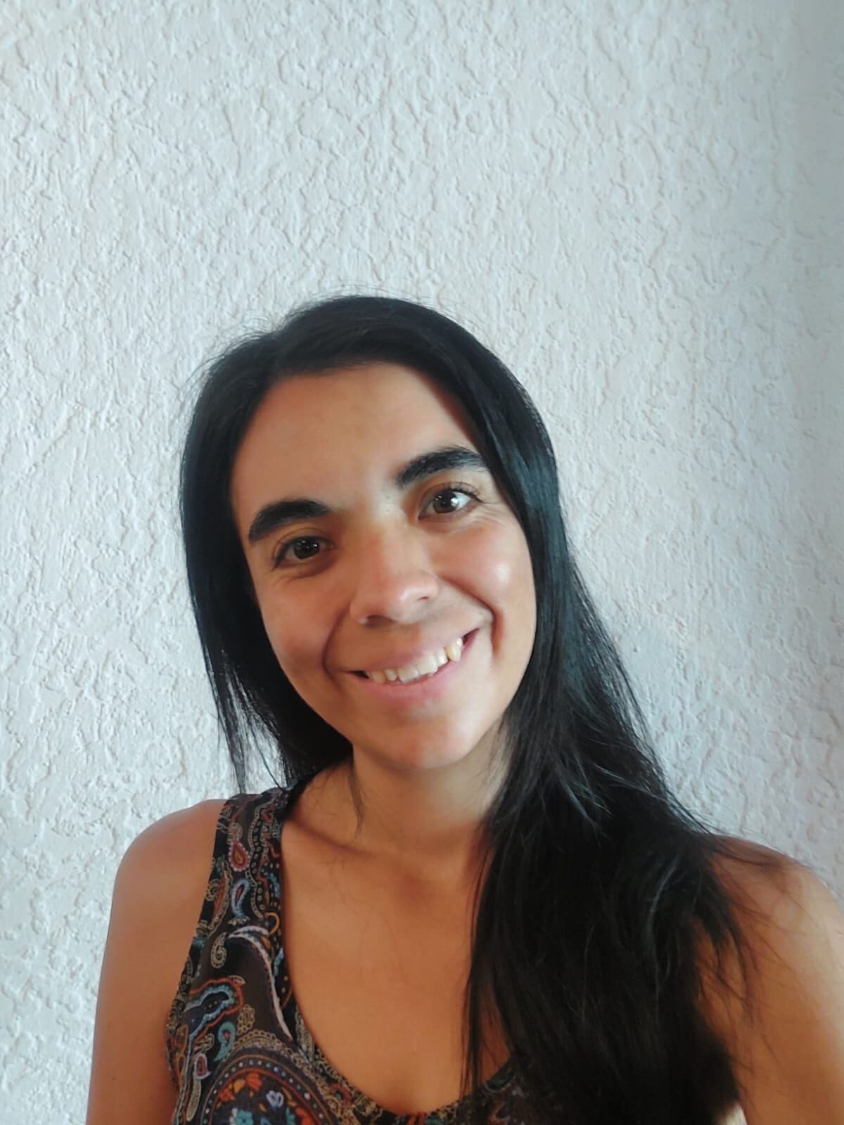 Rahel Pacheco Mafal, quien es una doula, es decir, una profesional capacitada para dar apoyo emocional, físico y educativo a las mujeres y sus parejas durante el embarazo, parto y postparto.