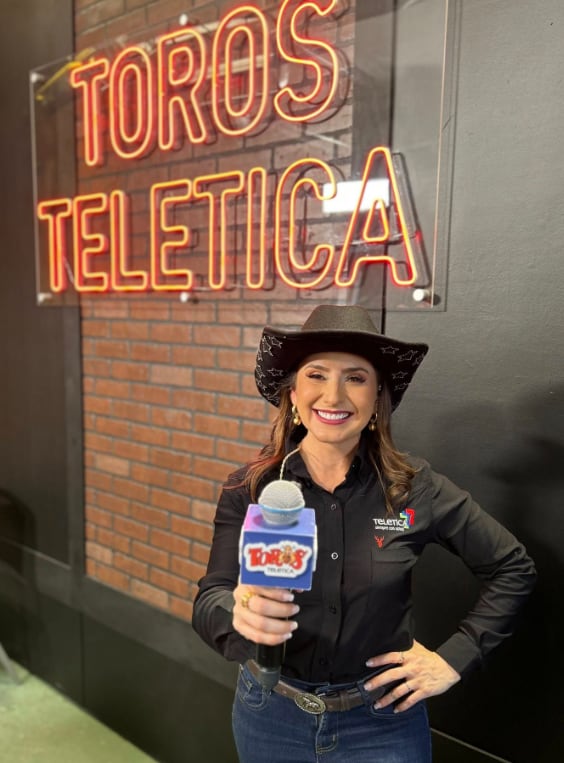 Natalia Monge, integrante del equipo de Toros Teletica. Fotos: Teletica