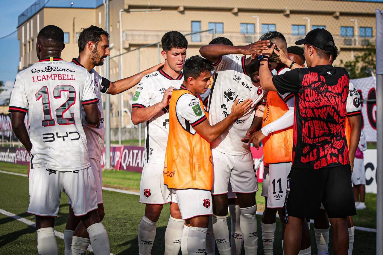 Alajuelense consiguió su cometido en Belice, al derrotar 3 a 0 a Verdes, en la Copa Centroamericana de Concacaf.