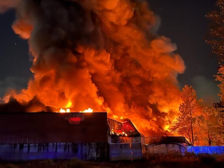 Incendio en Curridabat. Foto