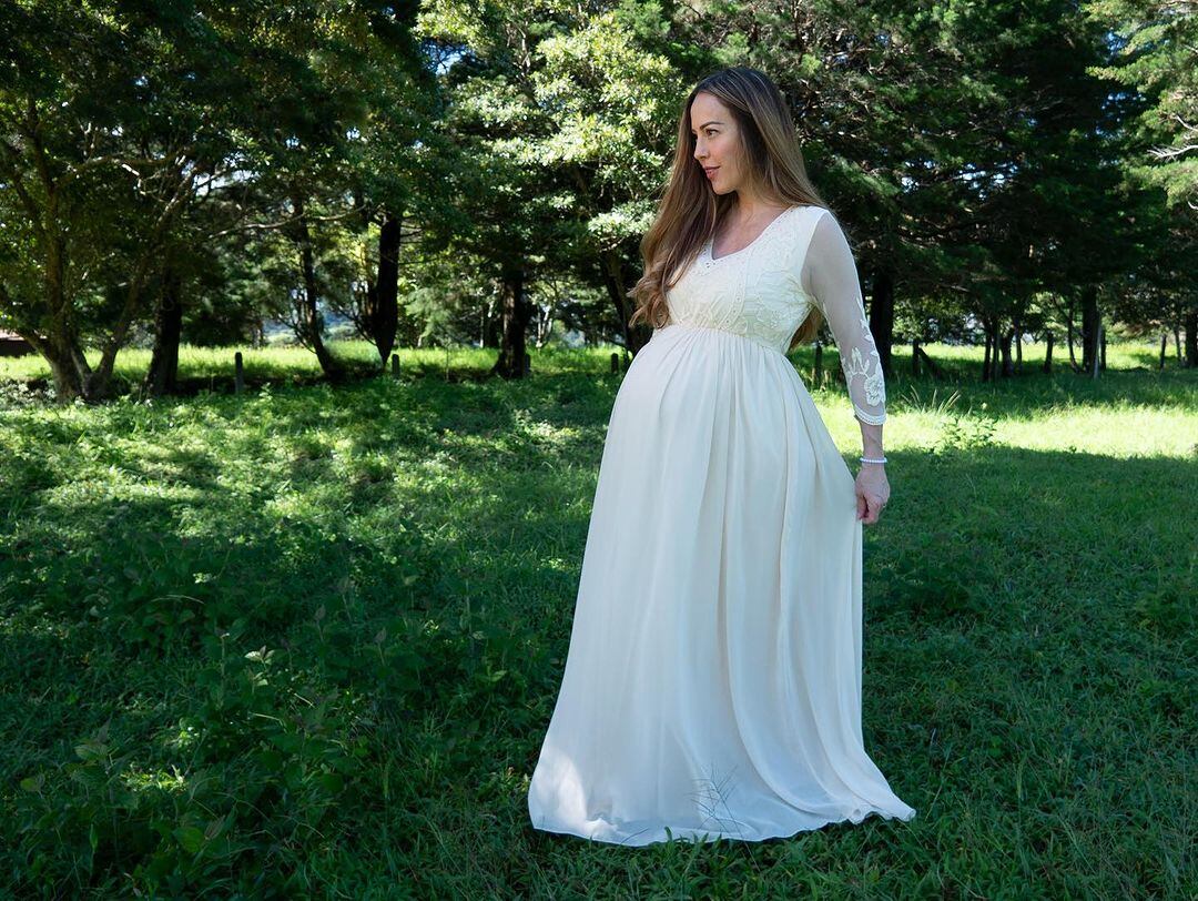 Exmodelo y presentadora Kathryn Arbenz embarazada de su segundo hijo.