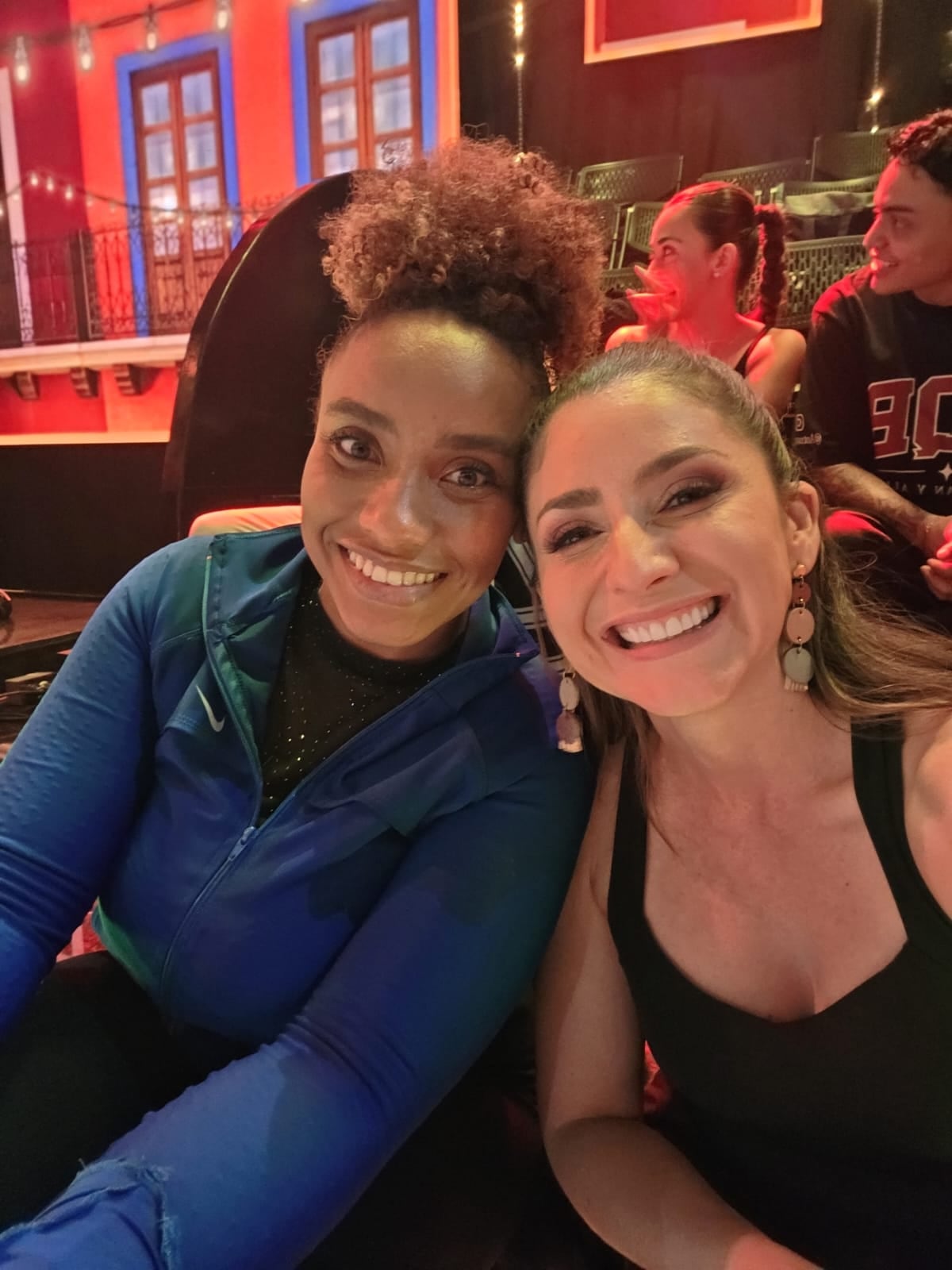 Rose Davis y Natalia Monge tienen un programa de radio juntas y ahora competirán en Mira quién baila.