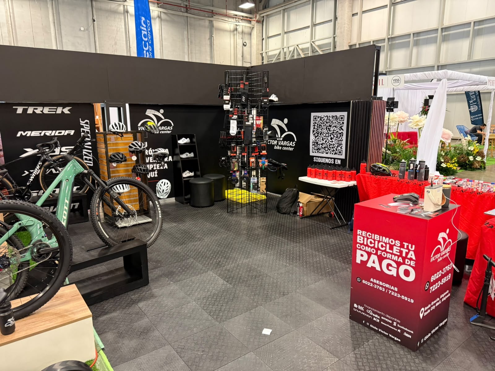 Ciclo Víctor Vargas debuta en Expocasa y Decoración 2026 ofreciendo bicicletas, racks para el hogar, asesoría y la opción de entregar su bici usada como parte del pago.