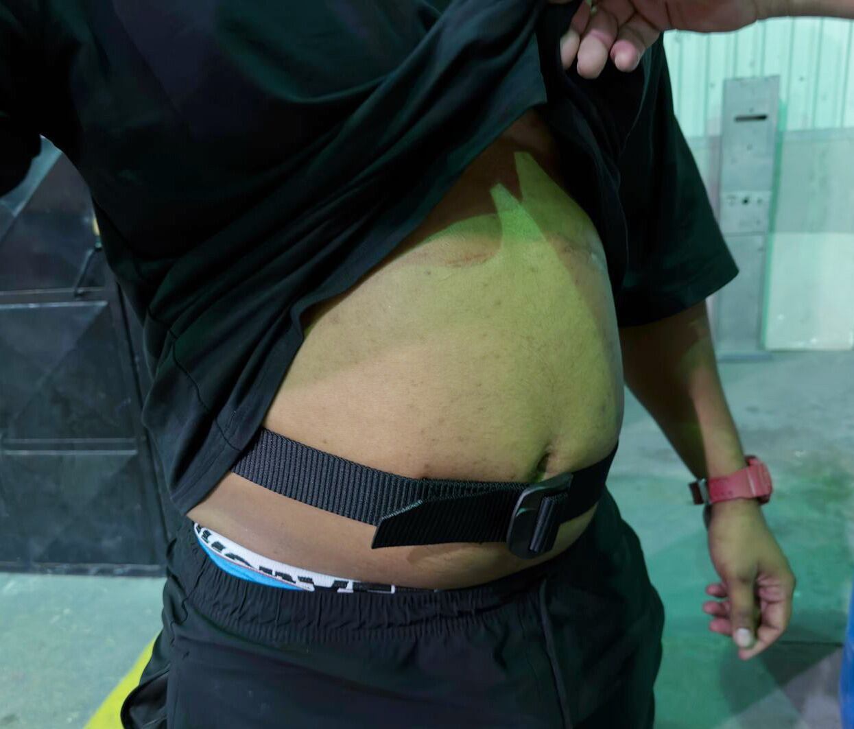 El oficial penitenciario fue detenido con la droga dentro de la cárcel