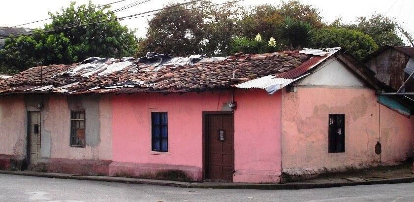 "Historias de Paso Ancho" es un libro que será presentado el lunes 20 de mayo. Edison Valverde es el autor de esta publicación.