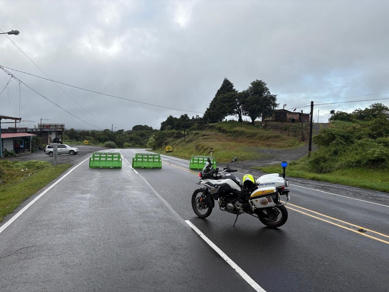 La ruta 32 fue cerrada la mañana de este viernes.