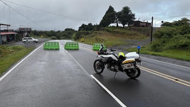 Cierran la ruta 32 por caída de materiales y de momento no hay hora de apertura