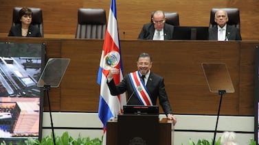 Le llueve a Rodrigo Chaves por “copiar” frase de presidente sudamericano