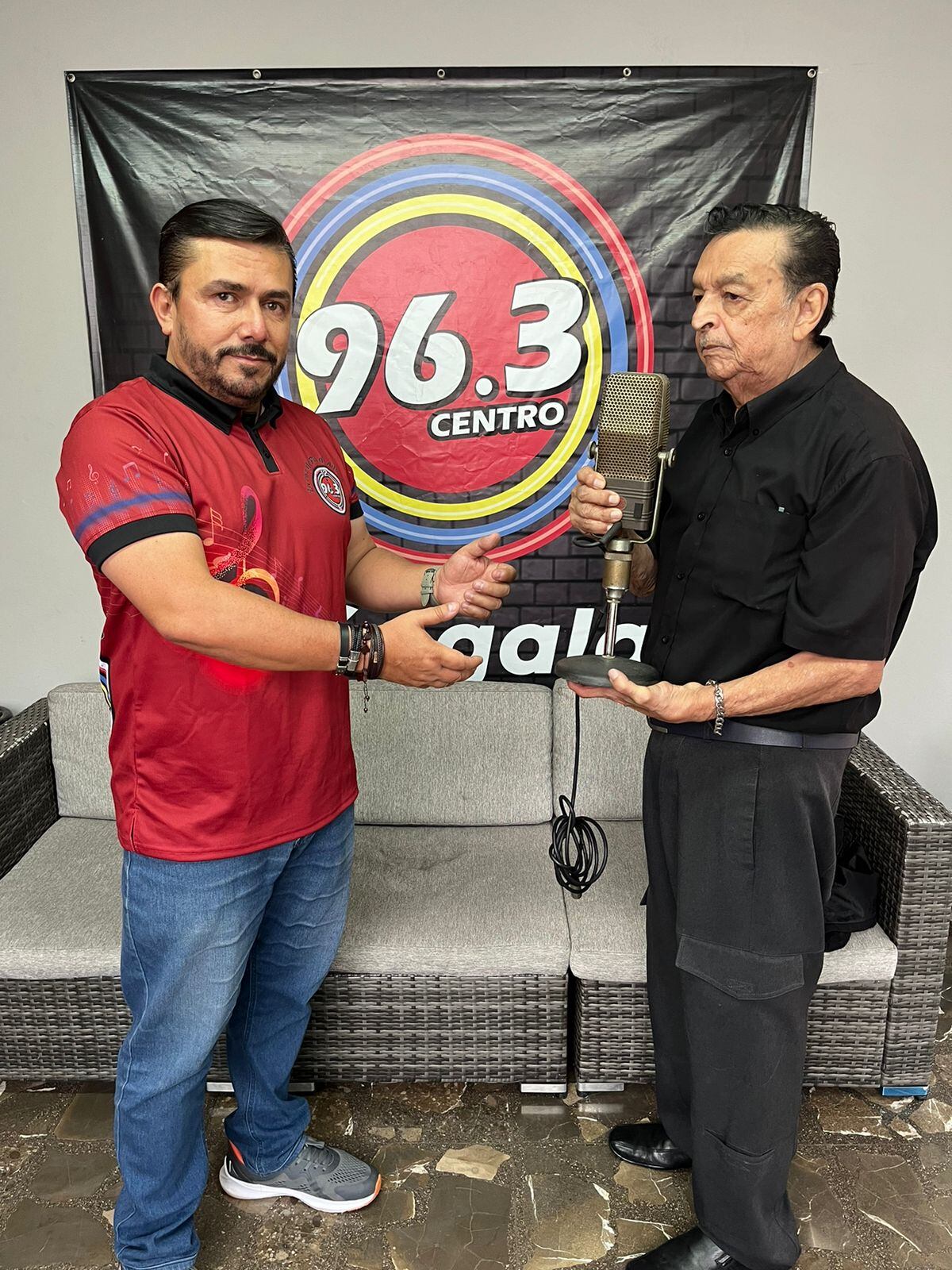 El exlocutor José Ángel Vásquez estuvo en radio Centro compartiendo con los oyentes.