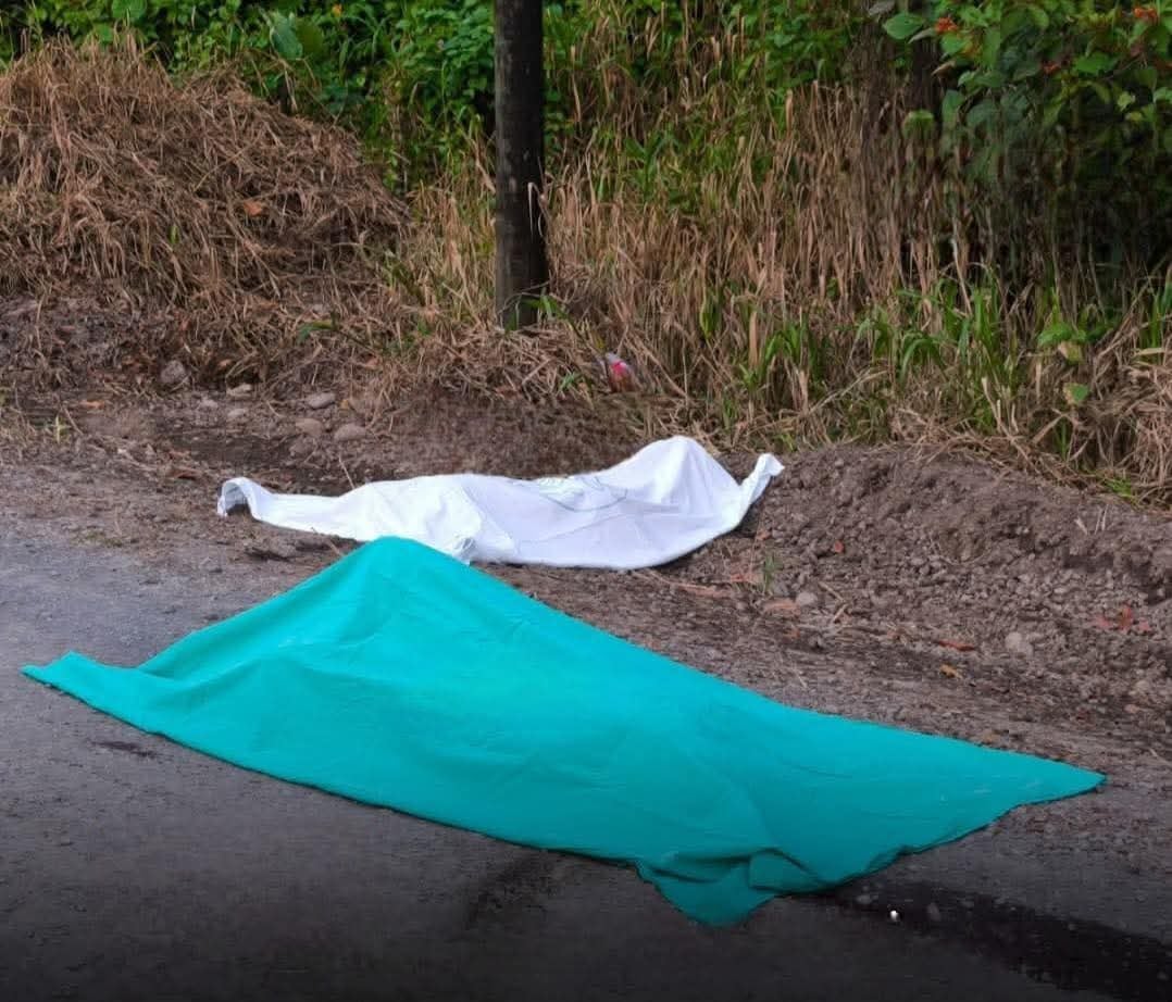 Los cuerpos estaban a escasos centímetros uno del otro. Foto Cortesía.