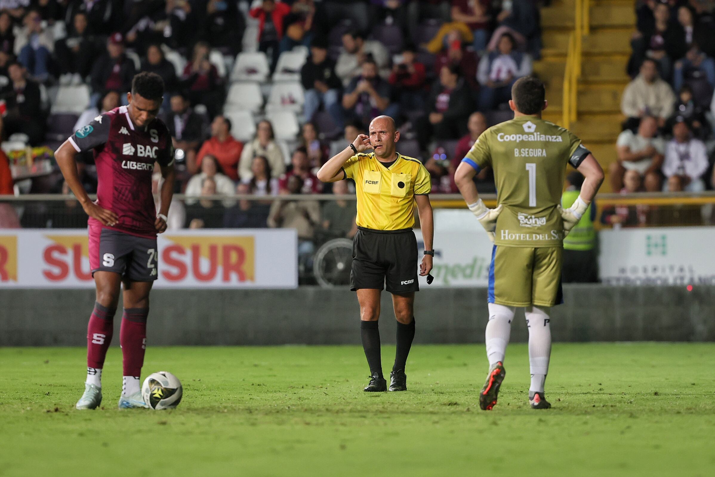 16/01/2025/ Juego entre Deportivo Saprissa vs Pérez Zeledón por el torneo Clausura de la Liga Promerica en el estadio Ricardo Saprissa / foto John Durán