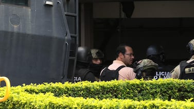 Bajo extremas medidas de seguridad, Celso Gamboa está frente a representantes de la DEA