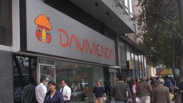 Davivienda compró Scotiabank ¿afecta esto a quienes tienen cuentas en esos bancos?