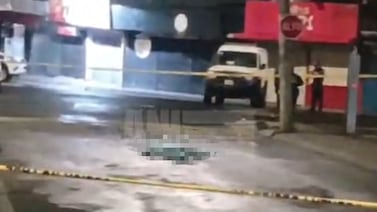 Hombre asesinado en Alajuelita habría sido acribillado por sujetos con los que viajaba en un carro
