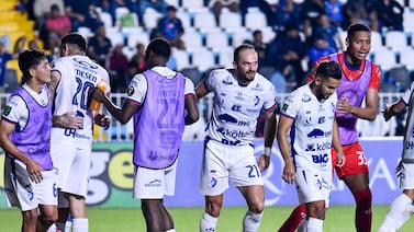 “¿Nos quieren desmantelar?”: La furia de la afición brumosa tras la salida masiva de figuras en el Cartaginés
