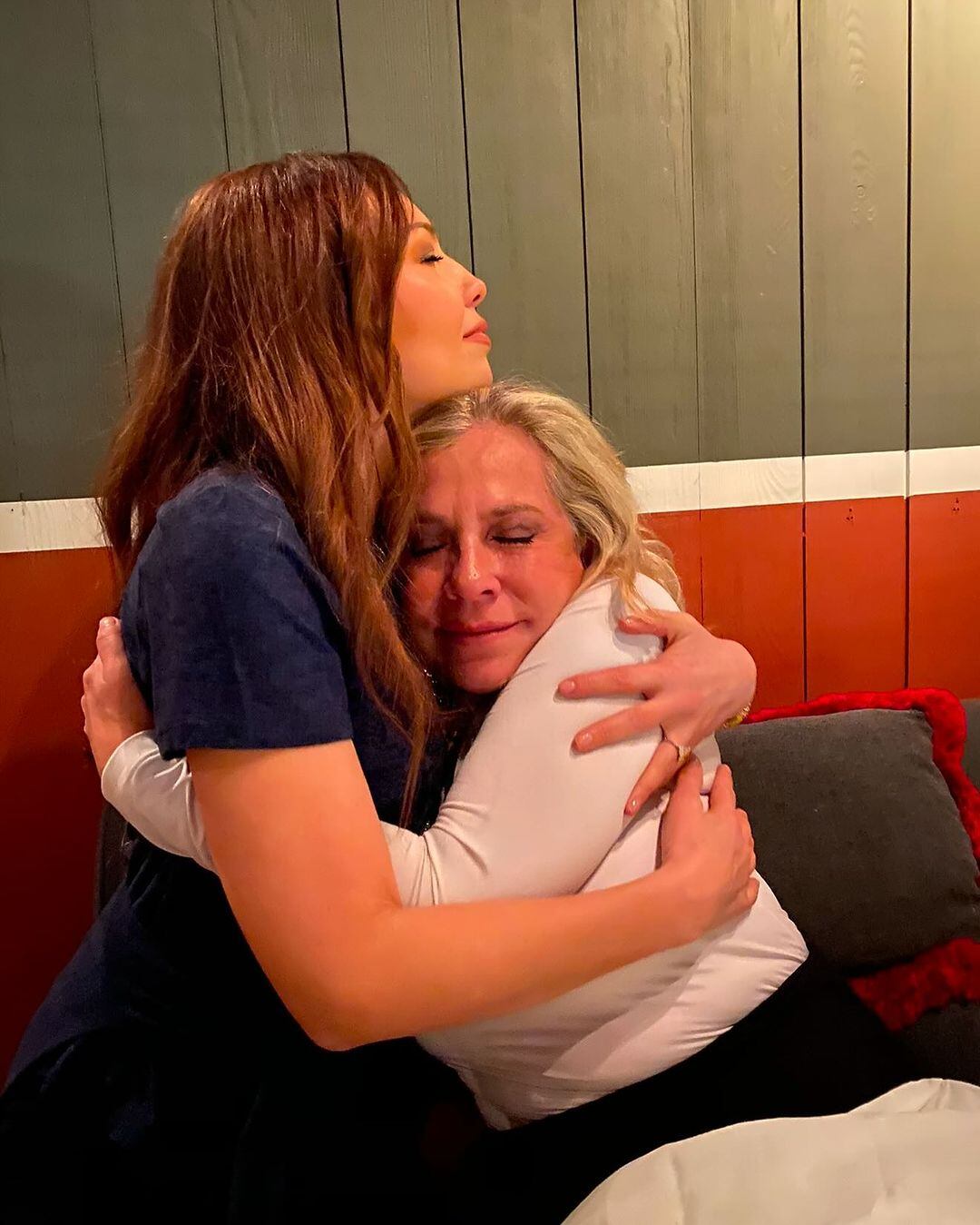 Thalia y su hermana Ernestina Sodi