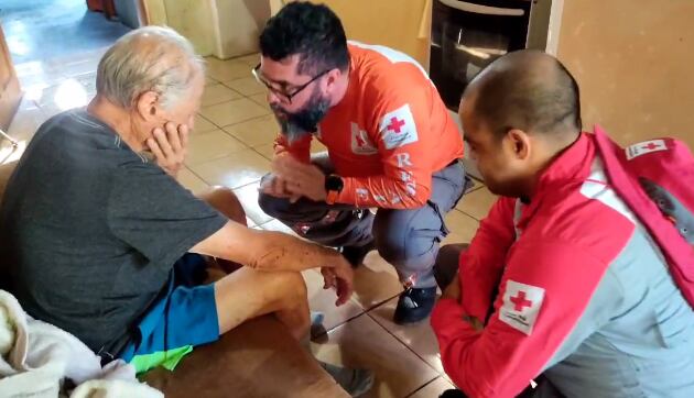 Según Cruz Roja, fue don Alfonso quien llamó a uno de sus familiares. Foto Cruz Roja.