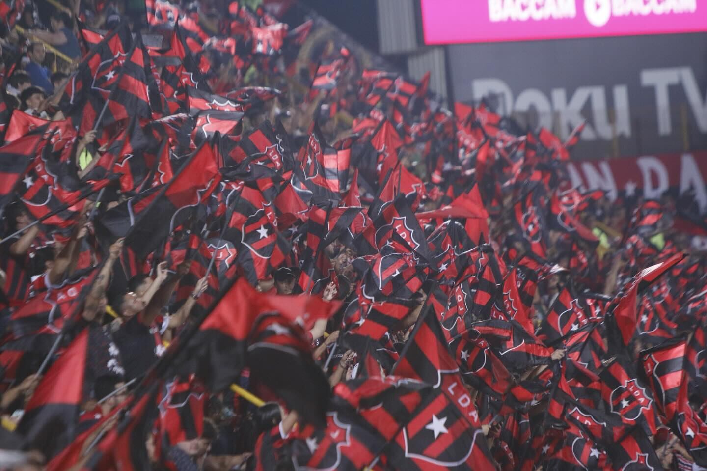 Liga Deportiva Alajuelense aspira a que el partido de ida de la semifinal contra Herediano se juegue a estadio lleno.