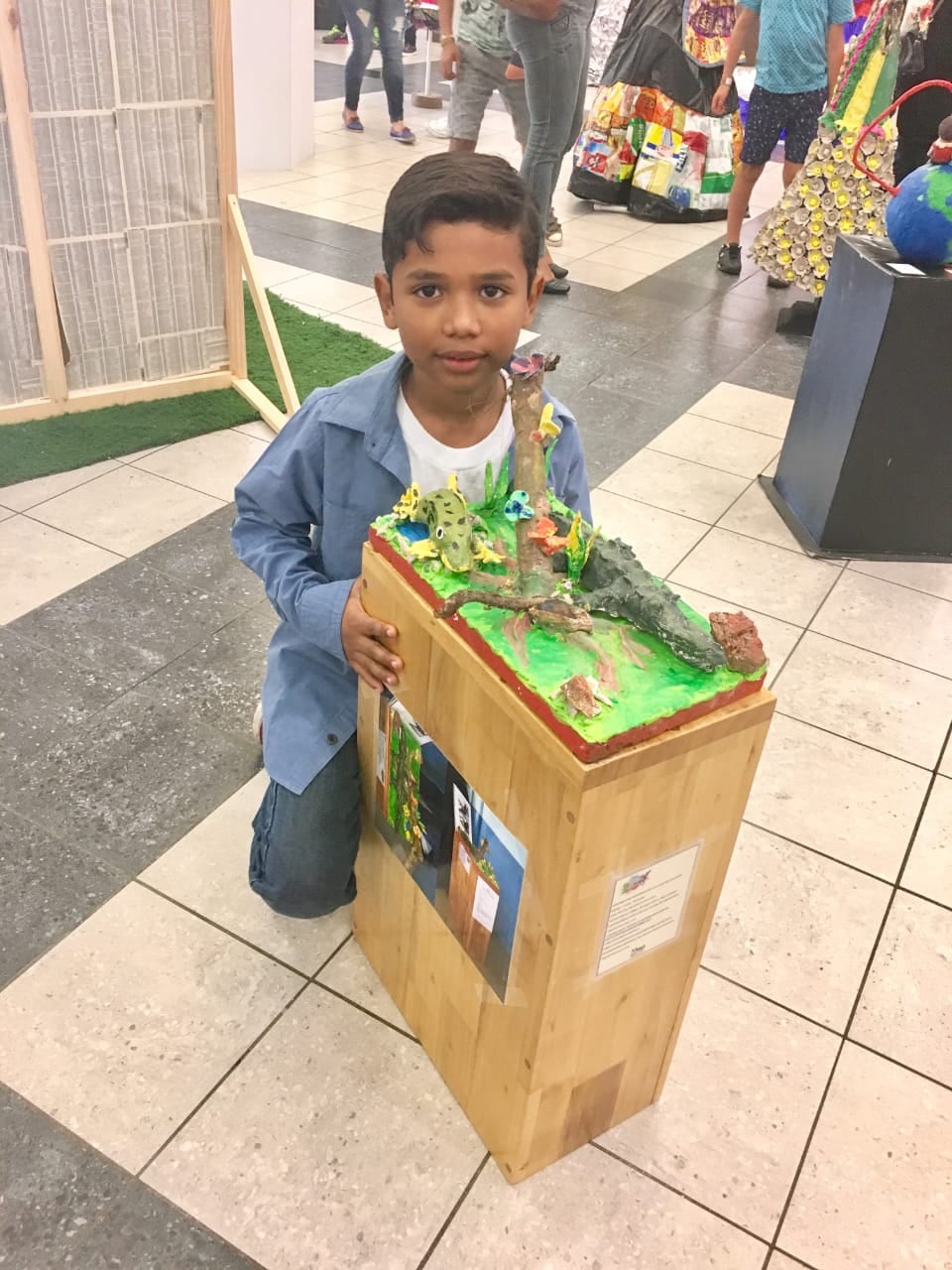 Melissa Montiel Cubillo, nicoyana, es la mamá de José Ángel Montiel, quien en el 2022 tiene 11 años y fue identificado por la Unidad de Alta Dotación del MEP como un niño con inteligencia por encima del promedio.