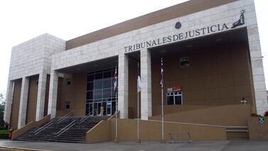 Sujeto perderá dos décadas de libertad por cometer cruel crimen en parada de buses