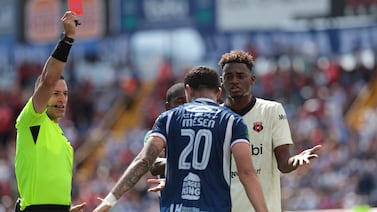 (Video) Diego Mesén se encontró a Anthony Hernández en camerinos y esto fue lo que ocurrió