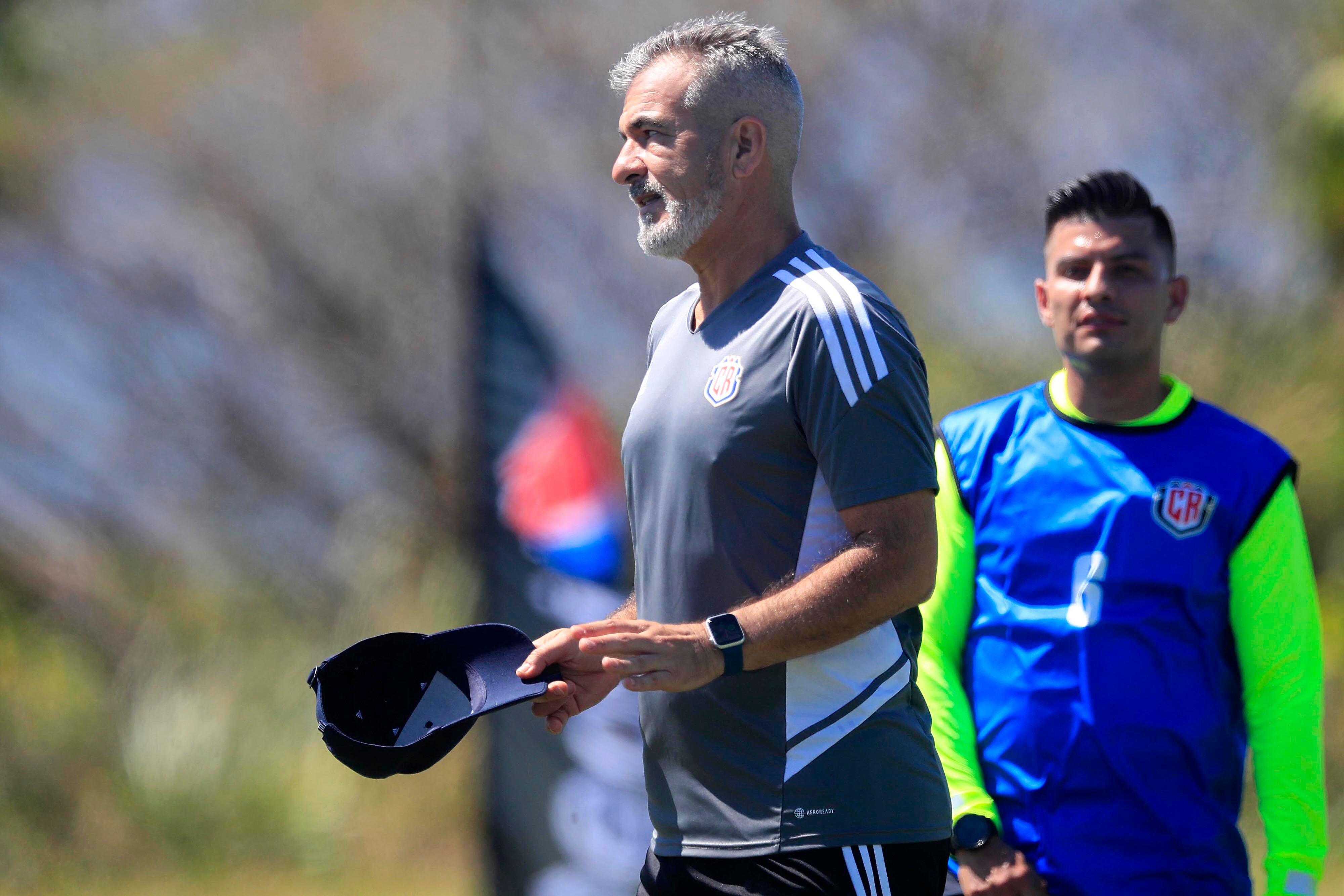 08/01/20023 Proyecto Gol. Los árbitros empezaron, este lunes por la mañana, su pretemporada de entrenamientos como parte de la preparación para poder dirigir el Torneo de Clausura, de la Liga Promérica. Las prácticas las dirigió Horacio Elizondo, coordinador del arbitraje en el fútbol de Costa Rica.