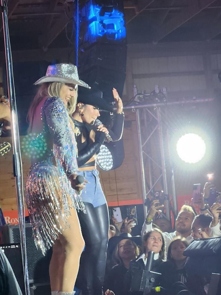 Carolina Paniagua, cantante nacional.