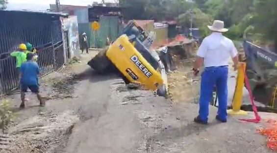 El accidente ocurrió en San Rafael Arriba de Desamparados.