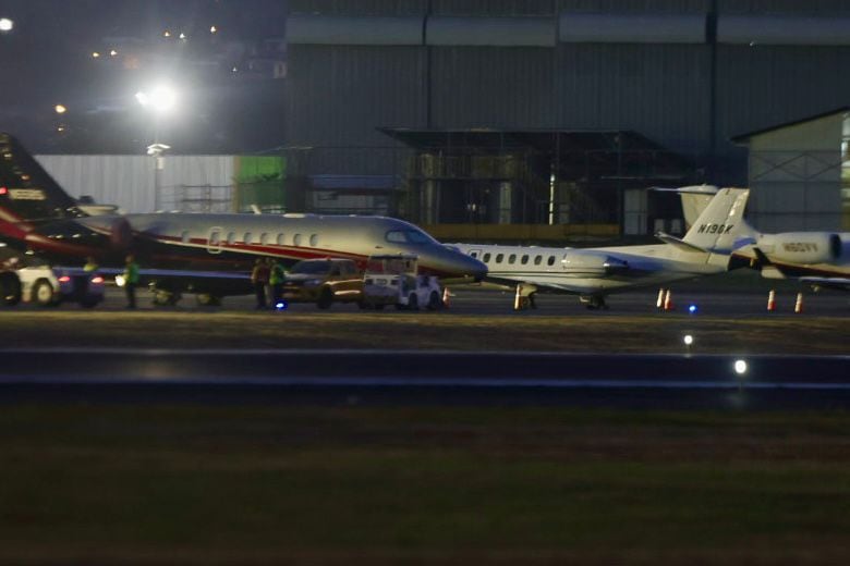 Ambiente en Aeropuerto Juan Santamaría para la extradición de Celso Gamboa y alias Pecho de Rata.