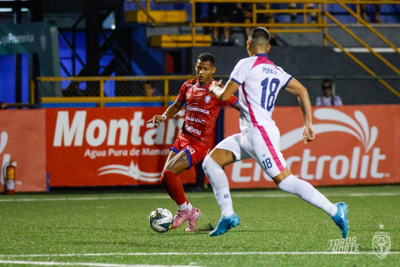 San Carlos se enfrentó a Guadalupe por la fecha 14 del torneo.