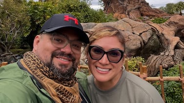 “Qué duro fue despedirnos”: Tavo Gamboa y su esposa Victoria Fuentes atraviesan duro momento
