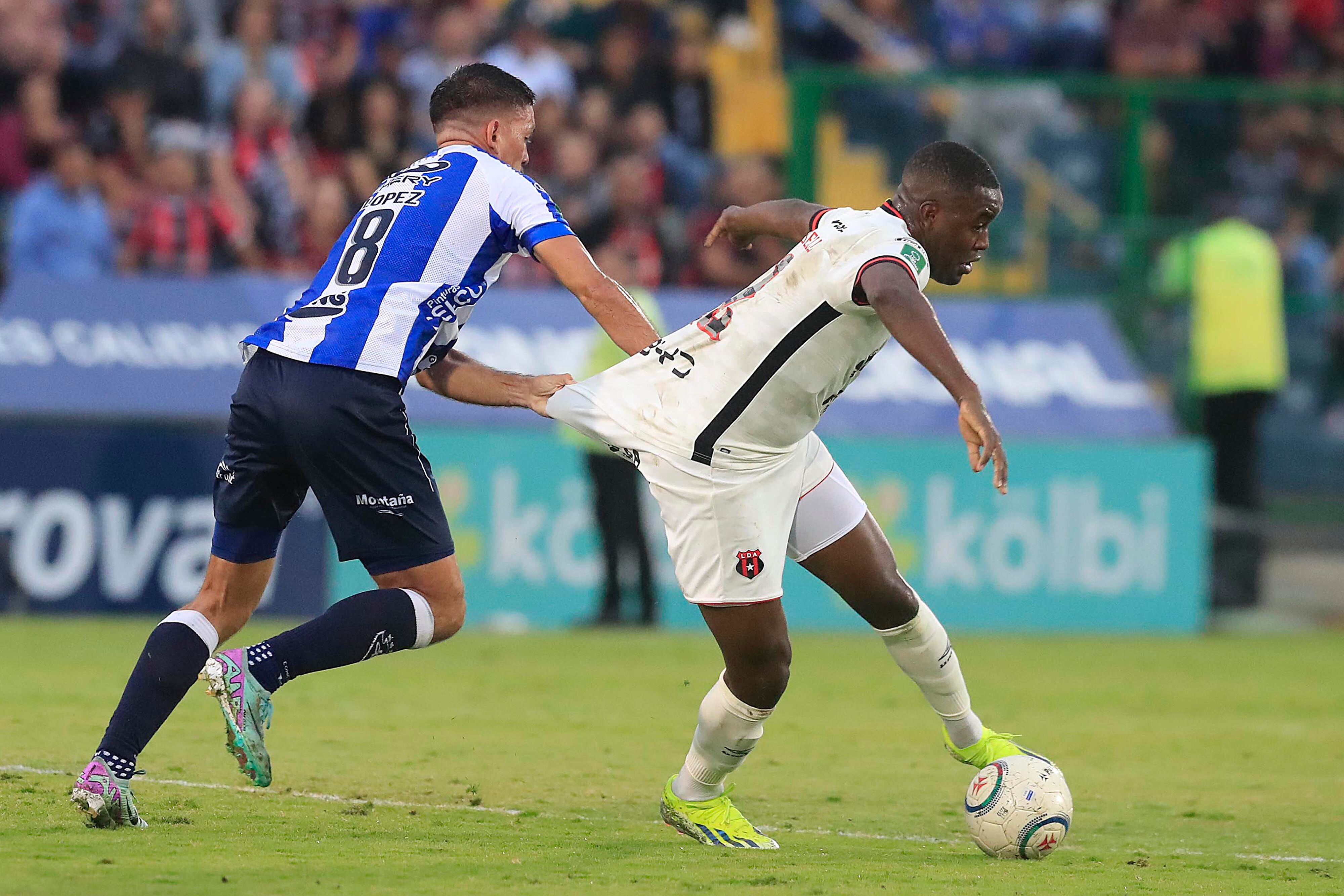 06/04/2024 Estadio Fello Meza, Cartago. El Club Sport Cartaginés recibió a la Liga Deportiva Alajuelense, en partido de la jornada 16, Torneo de Clausura, Copa Promérica 2024. Foto: Rafael Pacheco Granados