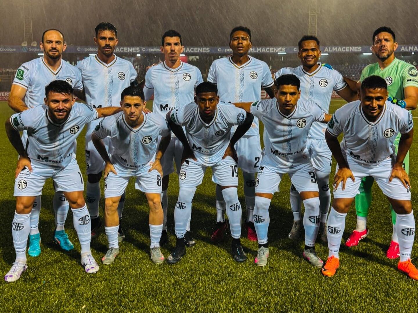 En Sporting se ilusionan con meterse de lleno a pelear por la ...
