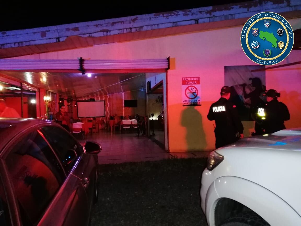 Fuerza Pública registra 11 detenidos por incumplir normas sanitarias establecidas por el MInisterio de Salud. Foto MSP.