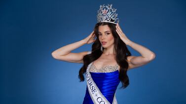 Elena Hidalgo se lució durante una gala especial del Miss Universo