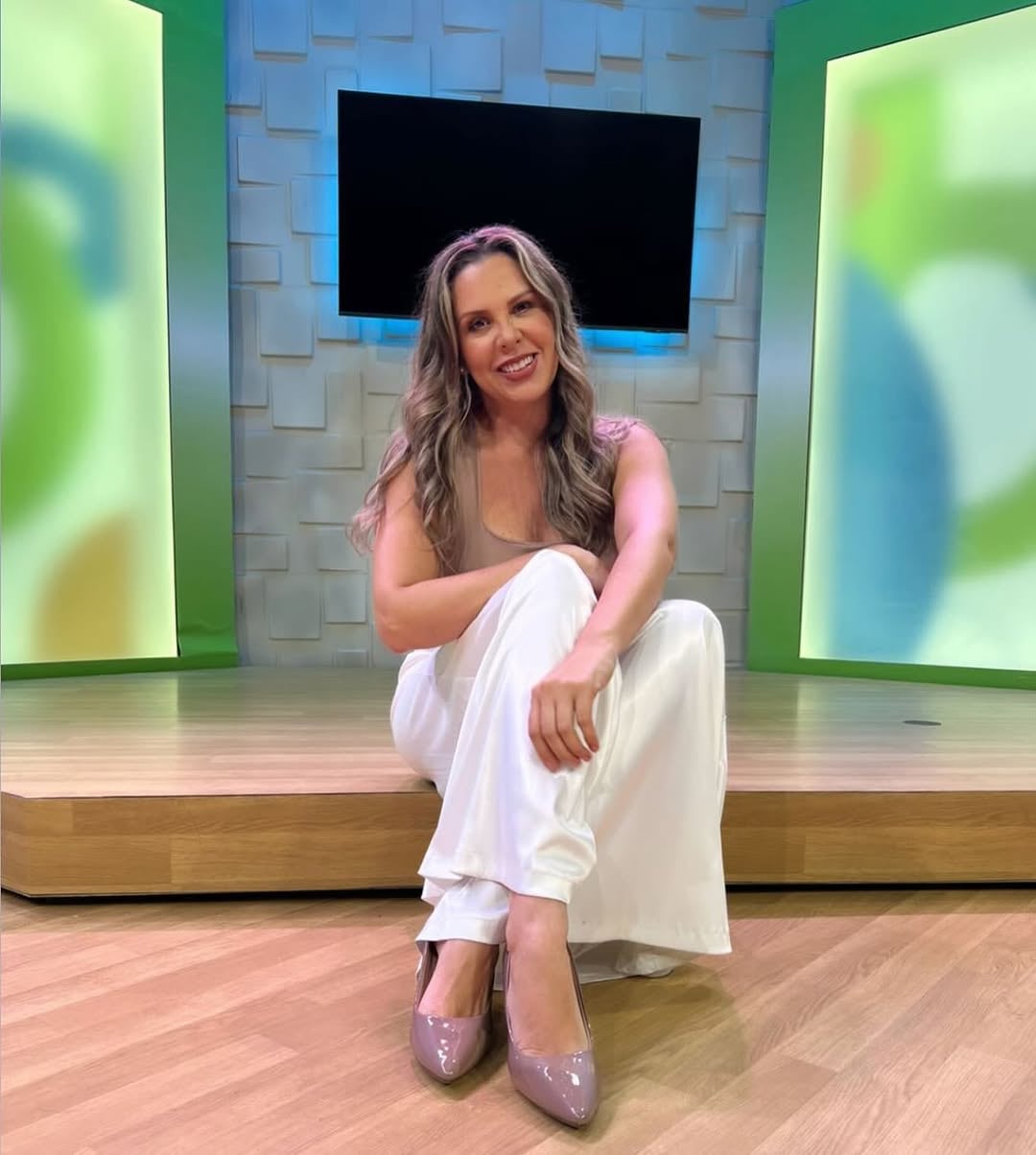 La experta en etiqueta y protocolo, Christy Marín, no se anduvo por las ramas y le dio con todo a los premios Óscar celebrados el domingo, una gala que, aseguró, nunca más en su vida volverá a ver.