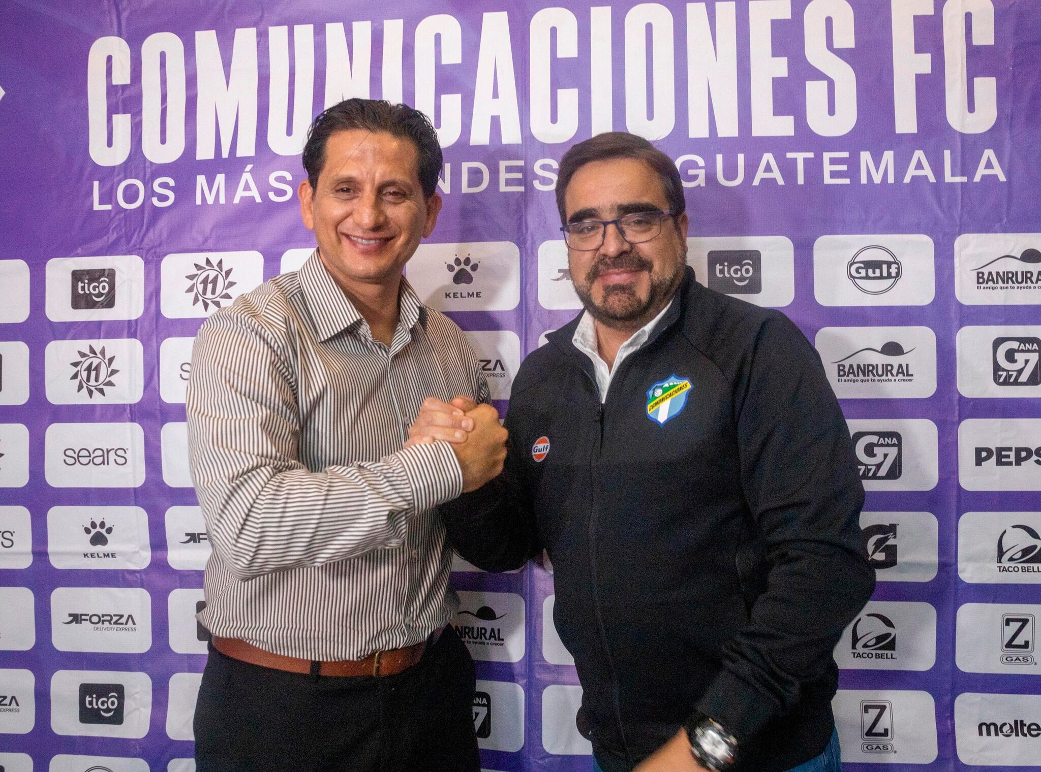 Ronald González hace una semana tomó el reto de dirigir al Comunicaciones y su primer gran desafío será Saprissa. Foto: Comunicaciones.