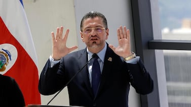 Diputados oficialistas ayudaron a enterrar promesa de campaña de Rodrigo Chaves