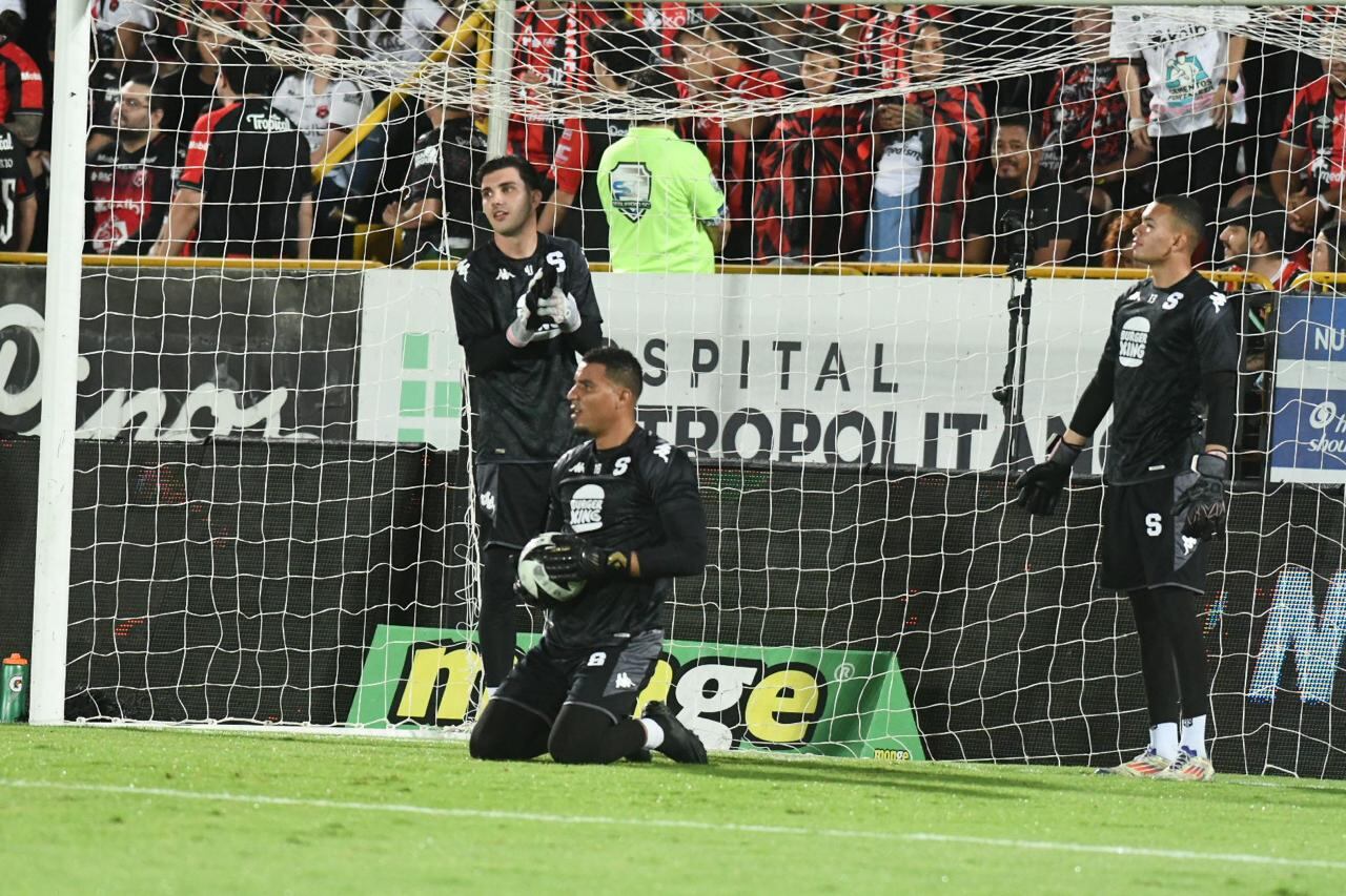 Liga vs Saprissa final / Foto Jorge Navarro